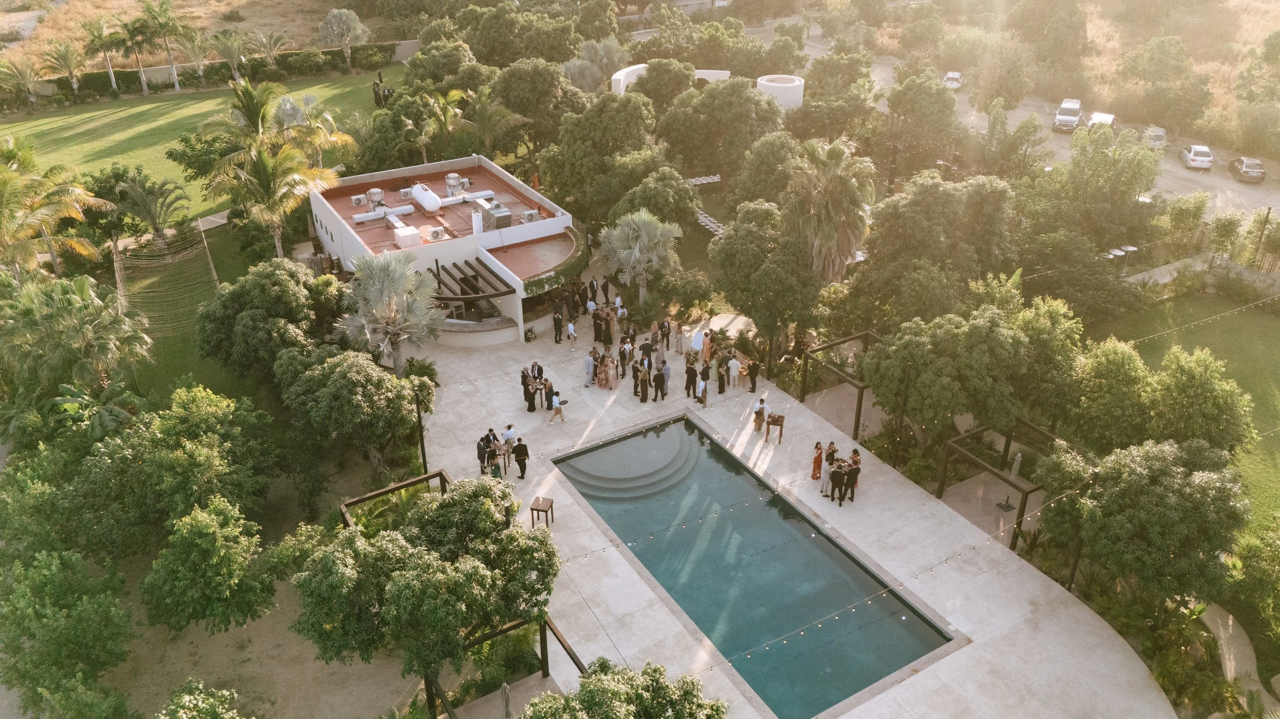 mcwphotocinema_Jessica&Charlie-bajaluna-229 (1).jpg