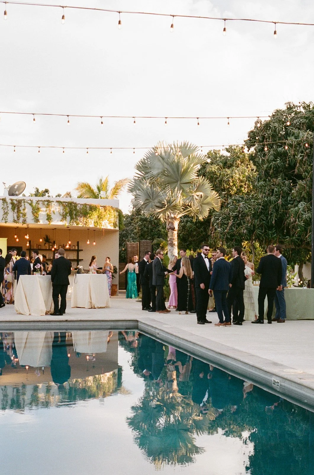 Nina&Adam_BajaLuna_SammieChanPhoto_Film-101.jpg