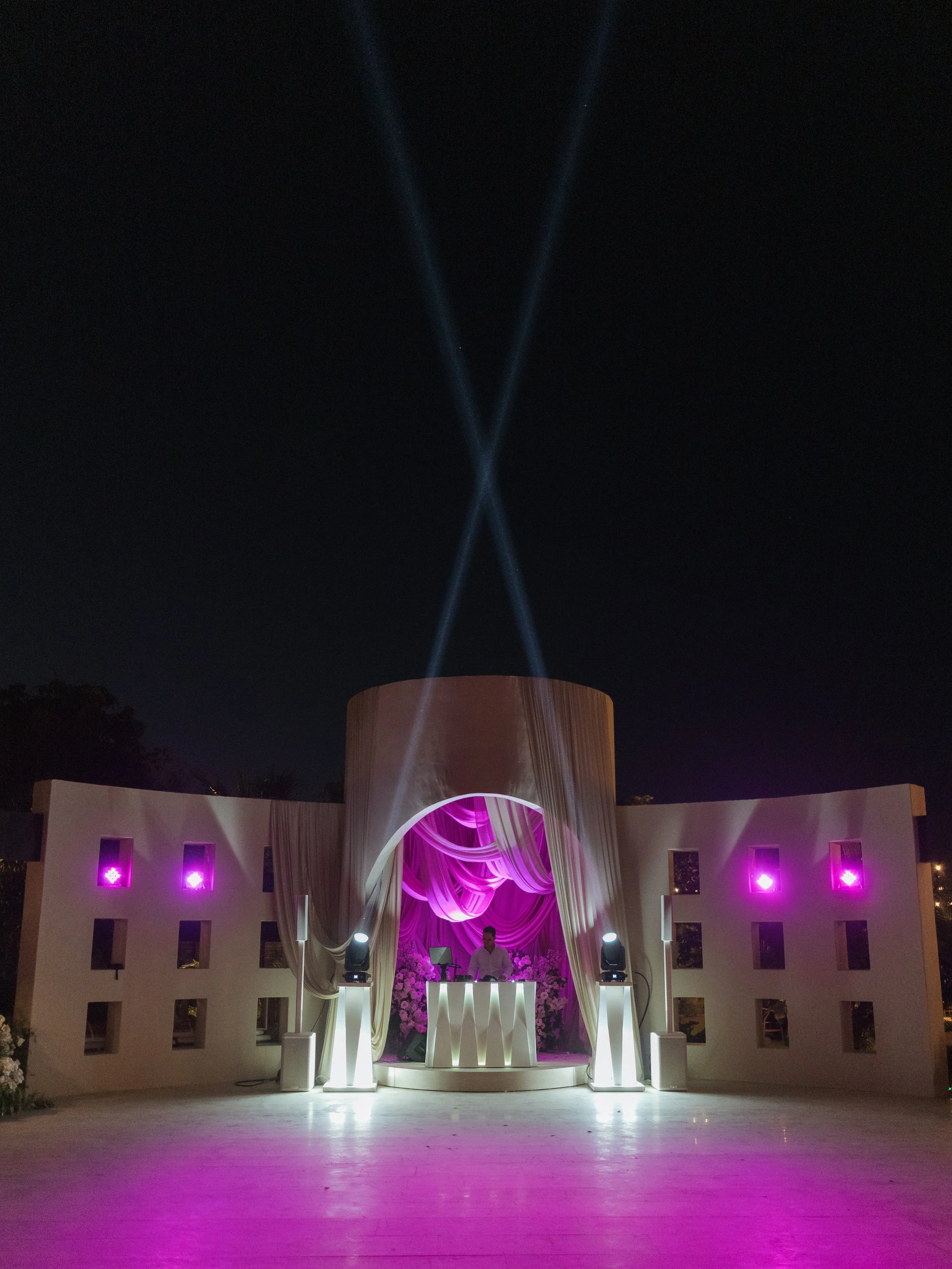 baja-luna-artistic-luxury-wedding-venue-los-cabos-17.jpg