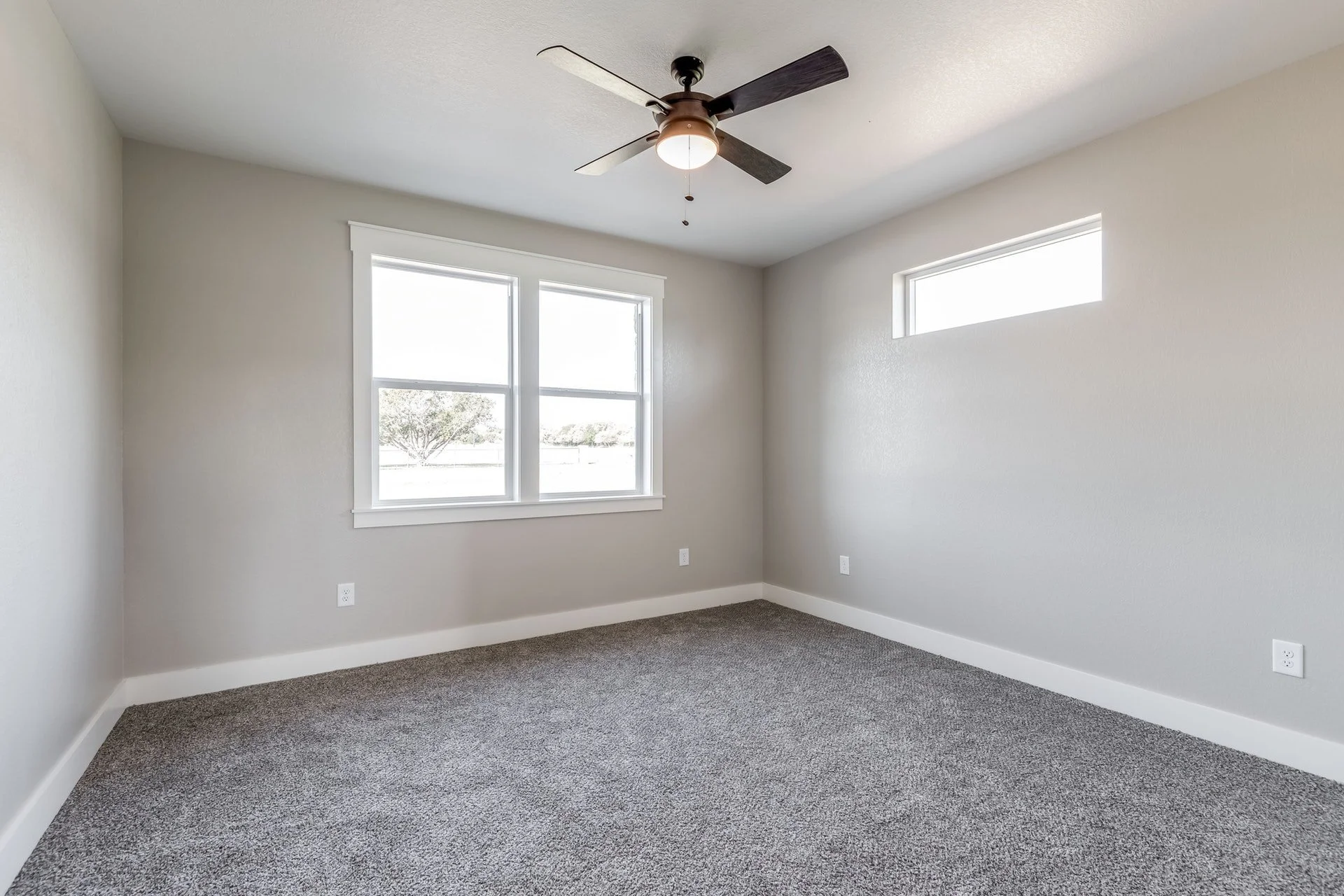 Bouy Drive Bedroom (3).jpg