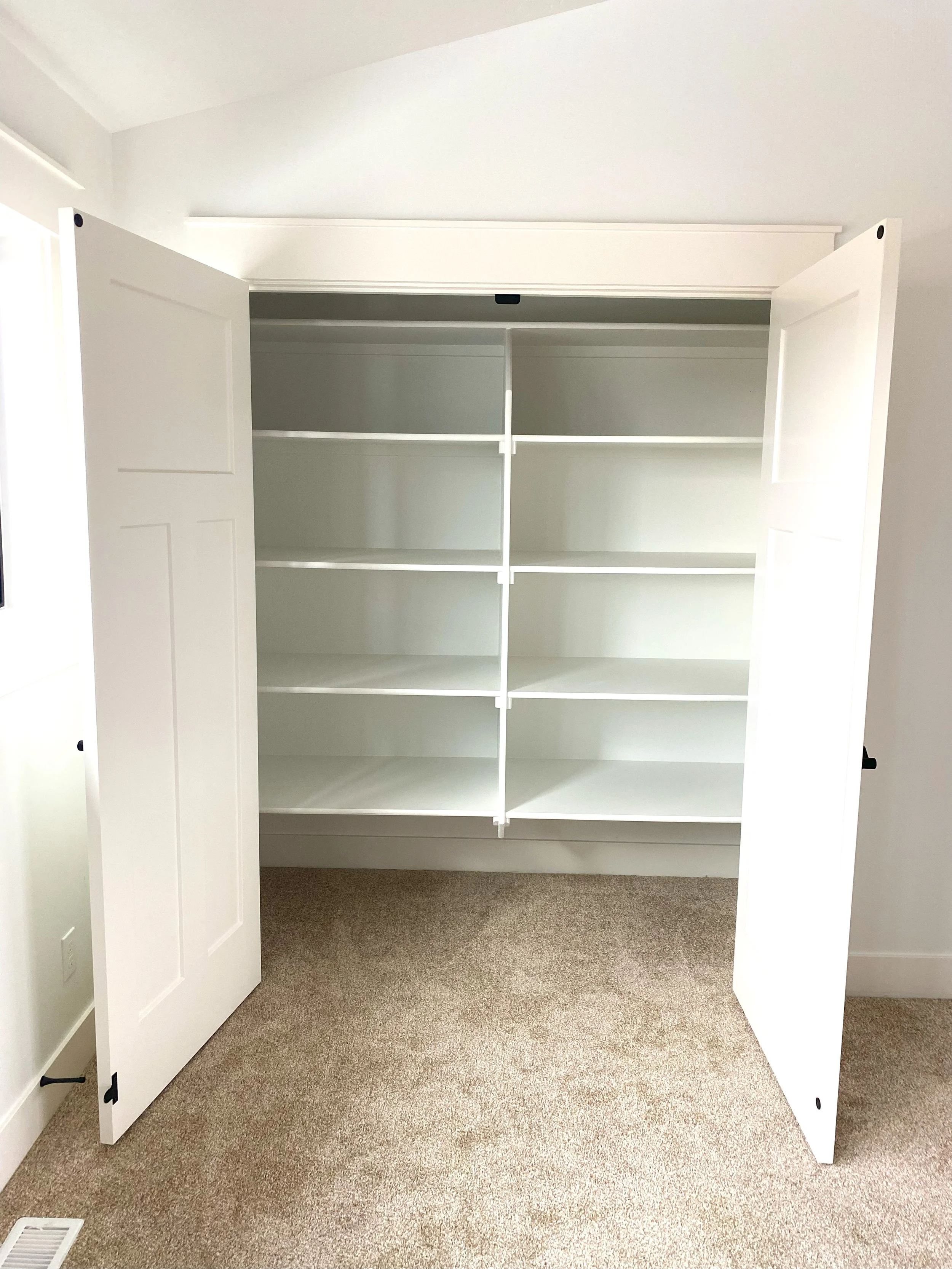 Gold Fork Road Bedrooms (4).jpg