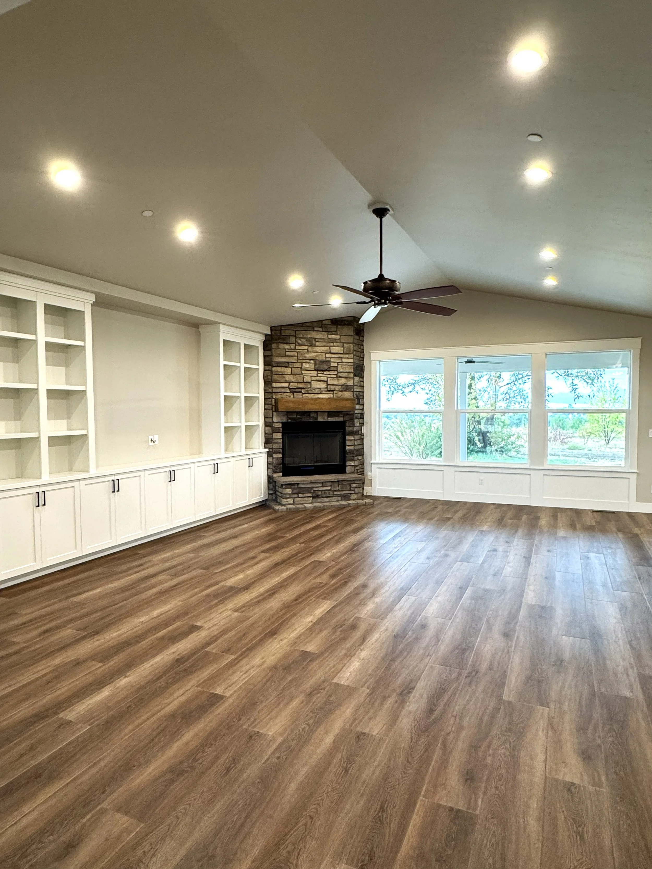 Purple Sage Living, Kitchen, Dining (7).jpg