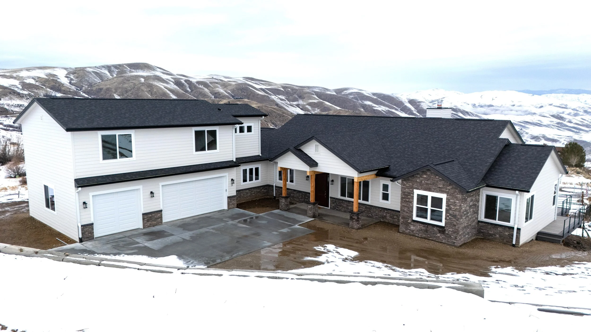 Solar Court Exterior (5).jpg