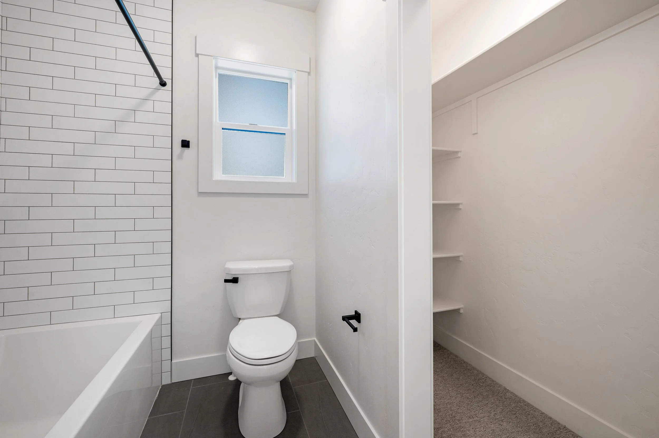 Brooks Drive Bathrooms & Laundry (5).jpg