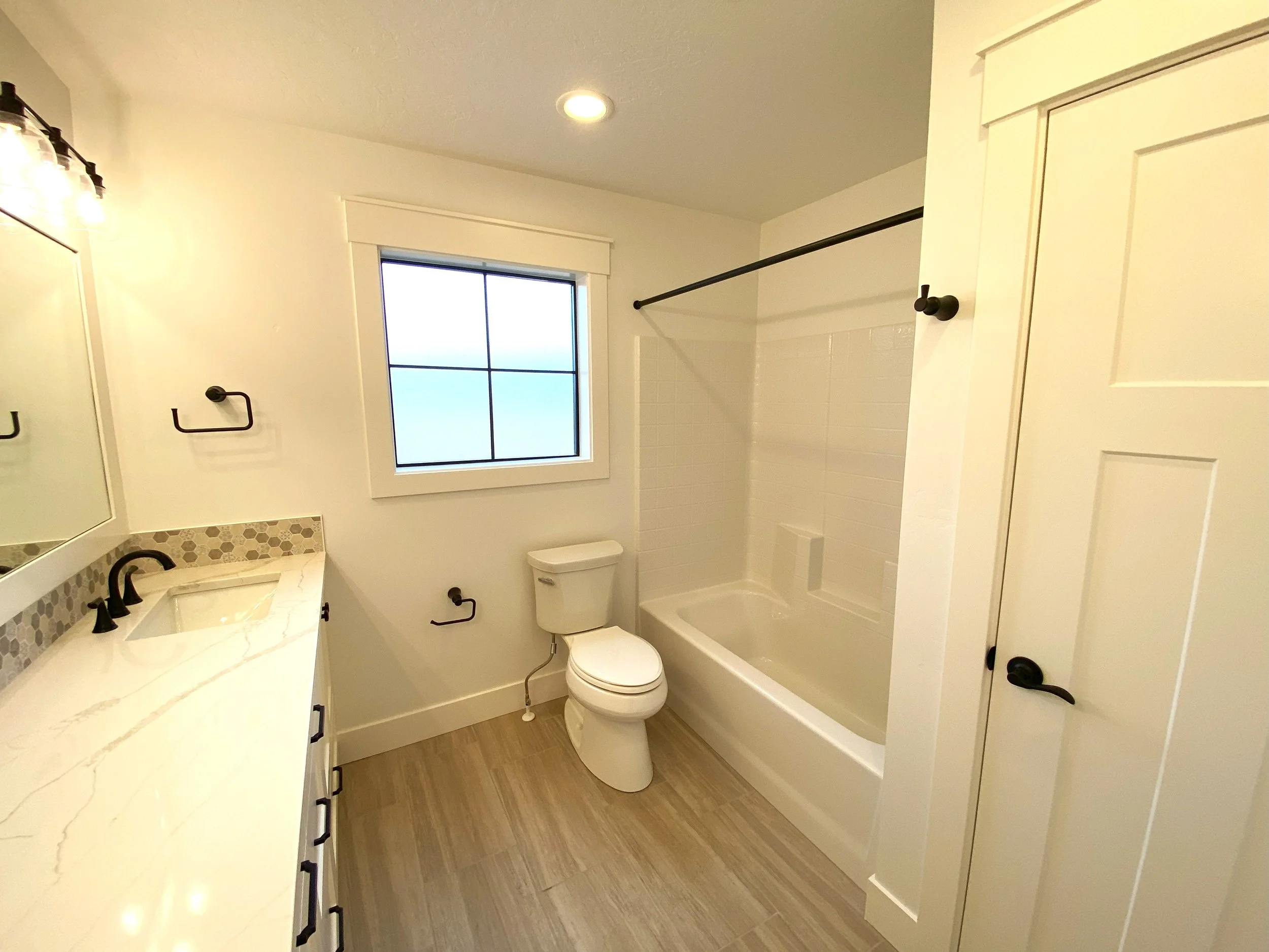 Gold Fork Road Bathroon (2).jpg