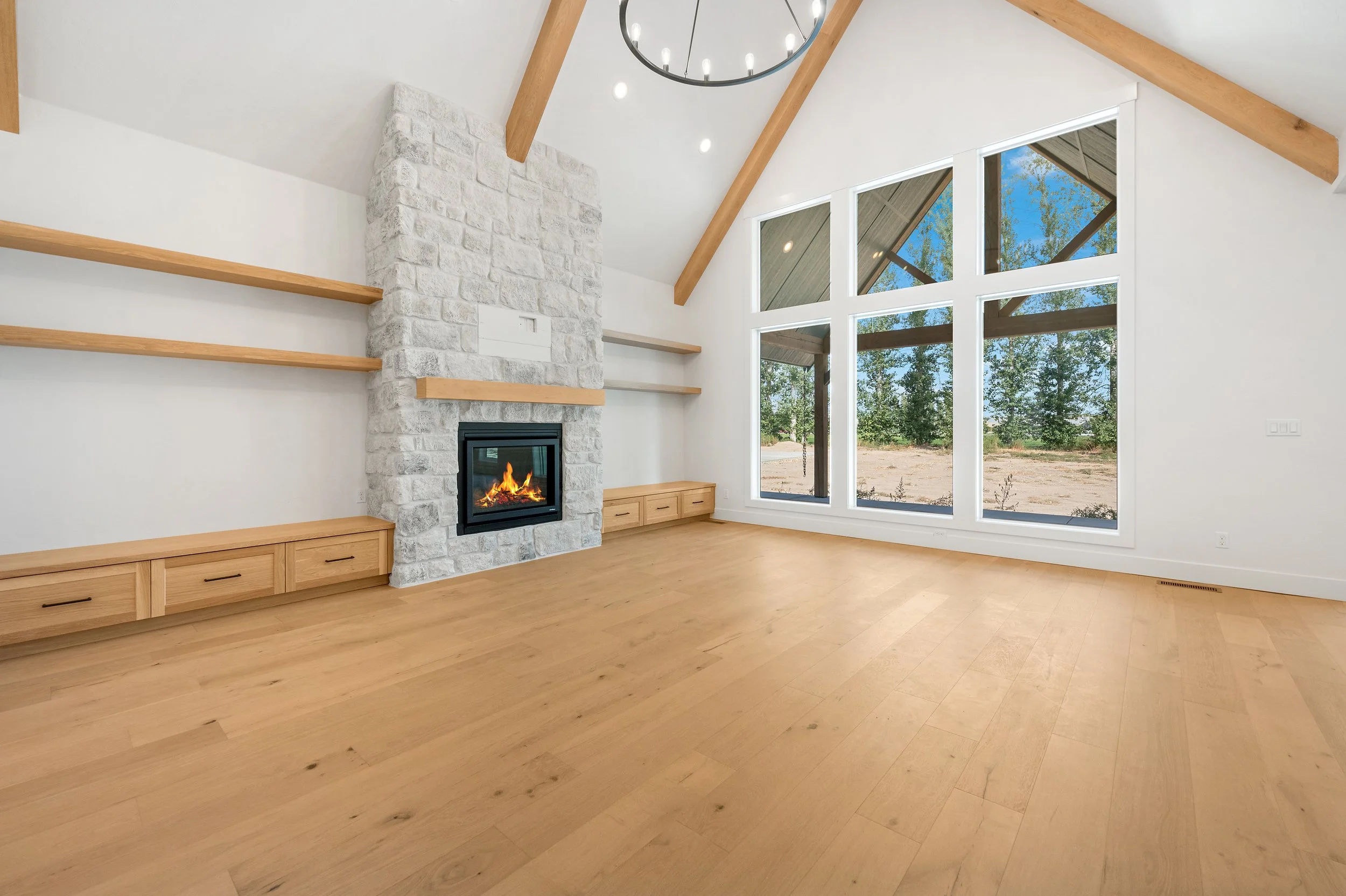 Brooks Drive Living, Dining, & Kitchen (15).jpg