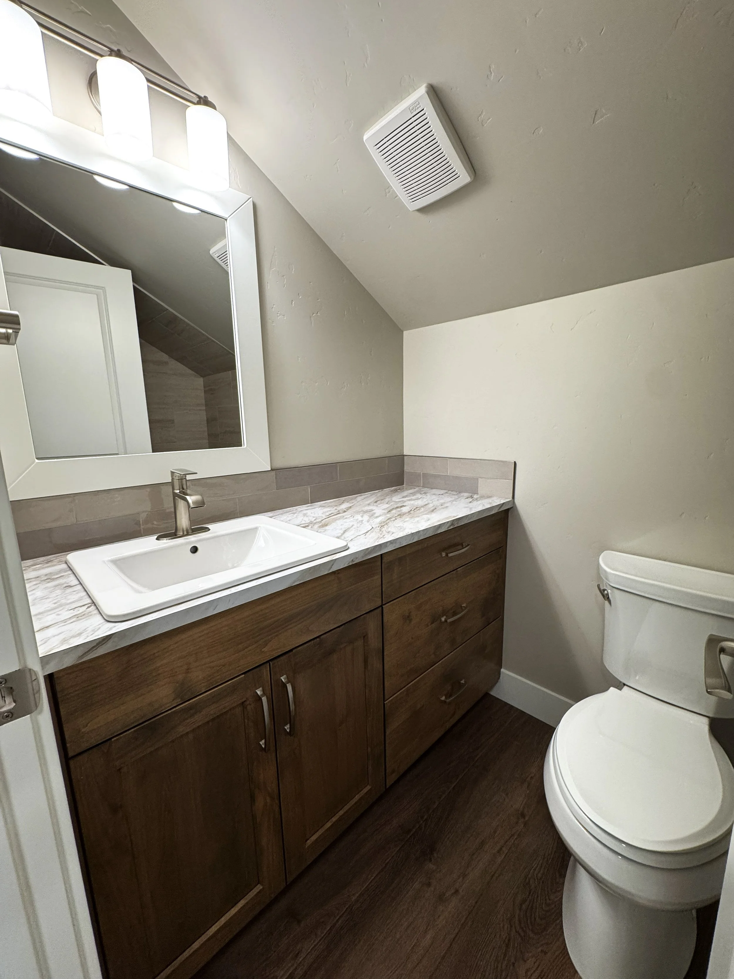 Purple Sage Bathroom & Laundry (3).jpg