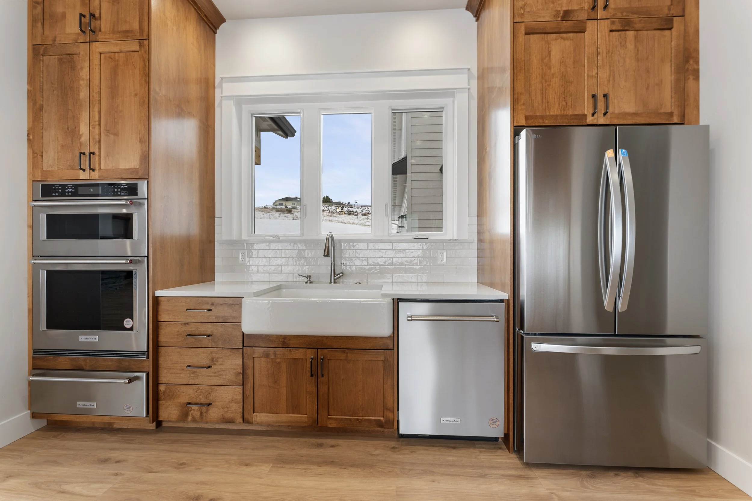 Solar Court Living, Dining, & Kitchen (8).jpg