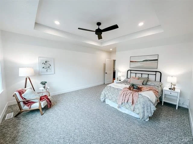 Mann Creek Bedroom (2).jpg