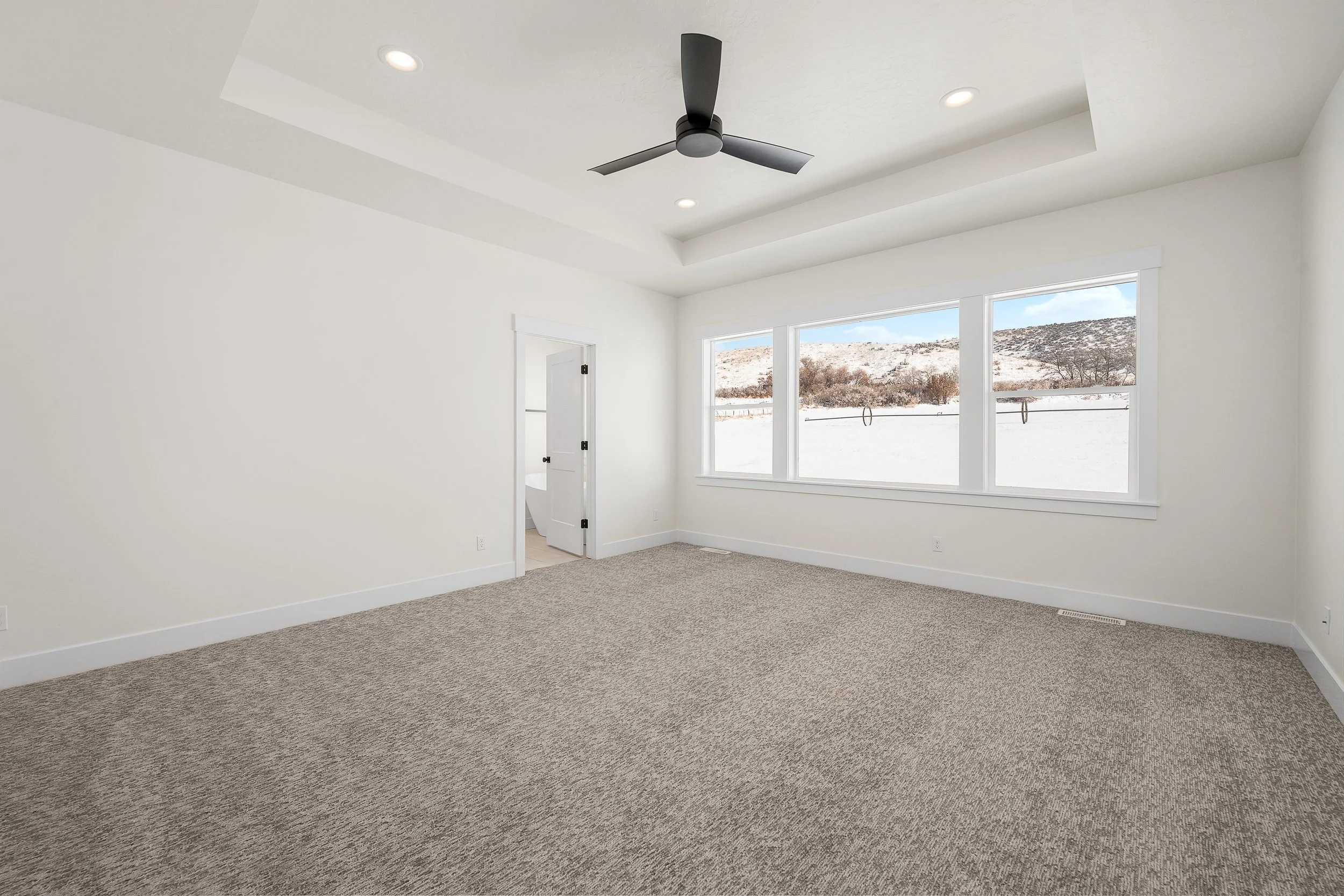 Mann Creek Bedroom (5).jpg