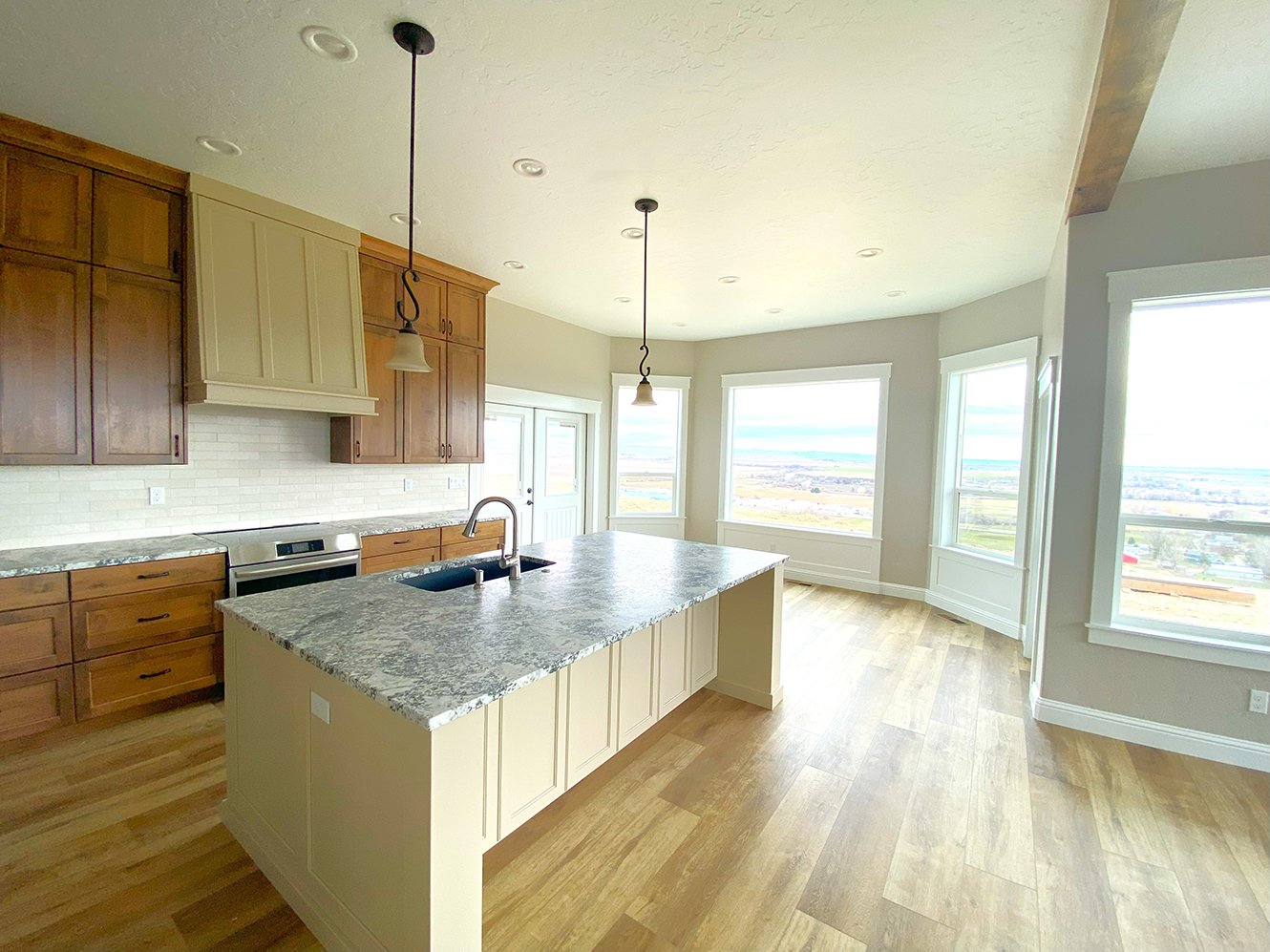 Loafer Lane Living, Dining, & Kitchen (2.1).jpg