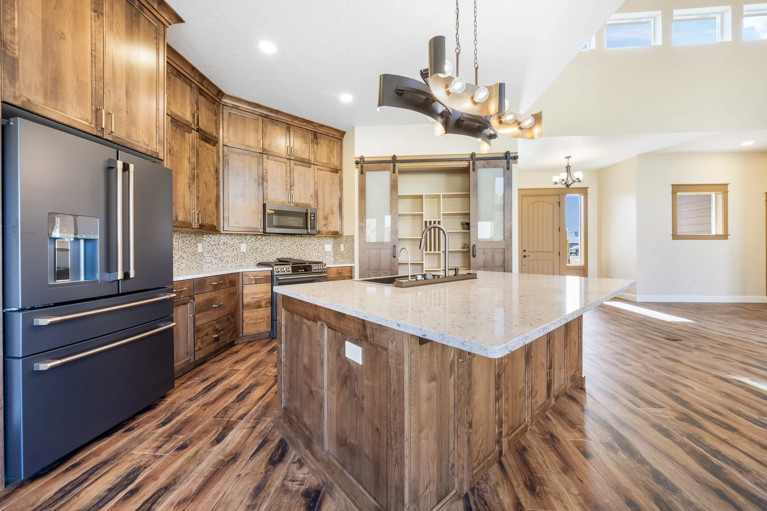 Cottonwood Lane Living, Dining & Kitchen (8).jpg