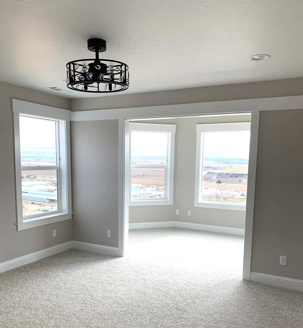 Loafer Lane Living, Dining, & Kitchen (6.1).jpg