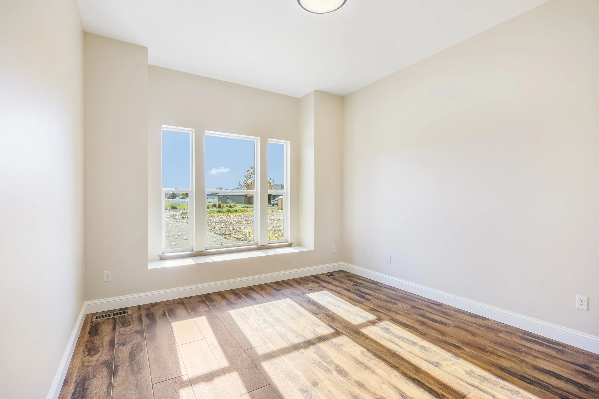 Cottonwood Lane BedroomsOffice (3).jpg