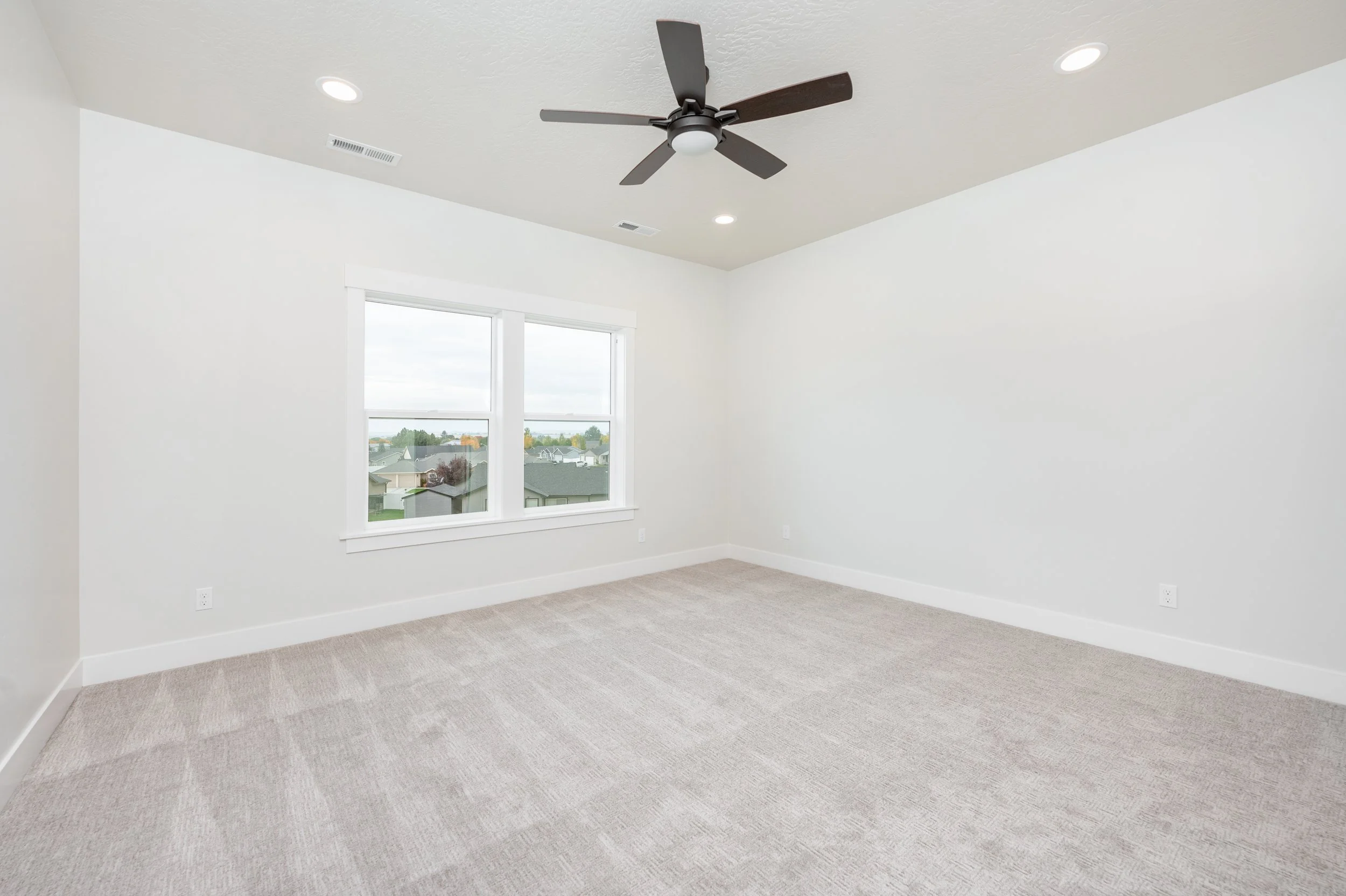 Iowa Ave Bedrooms (3).jpg