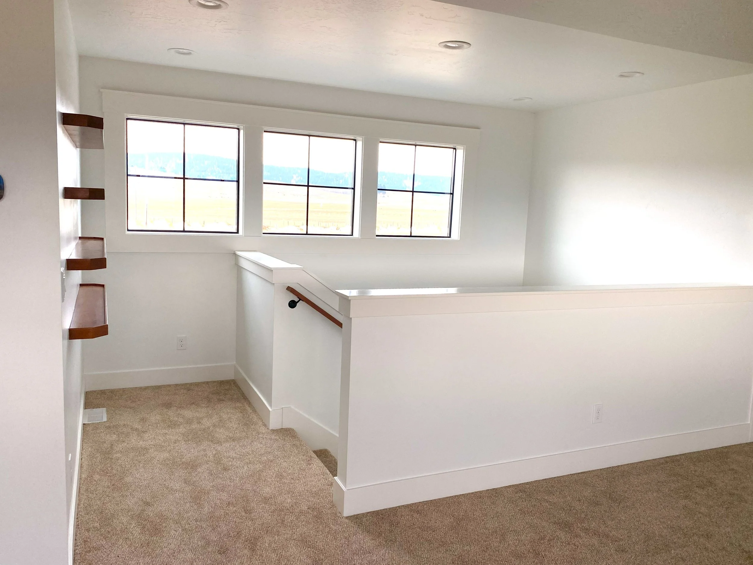 Gold Fork Road Bedrooms (8).jpg