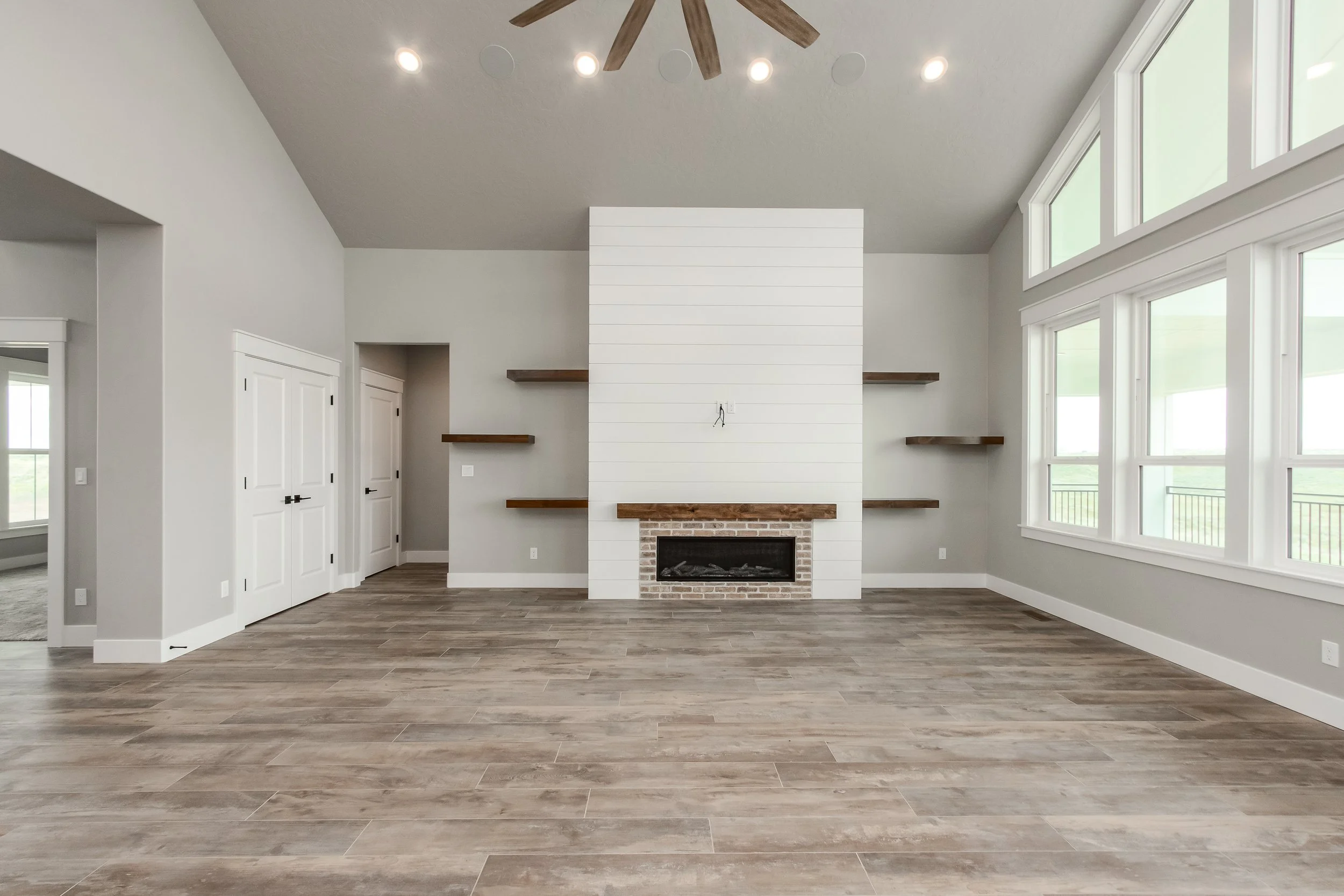 Fairview Road Living, Dining, & Kitchen (3).jpg