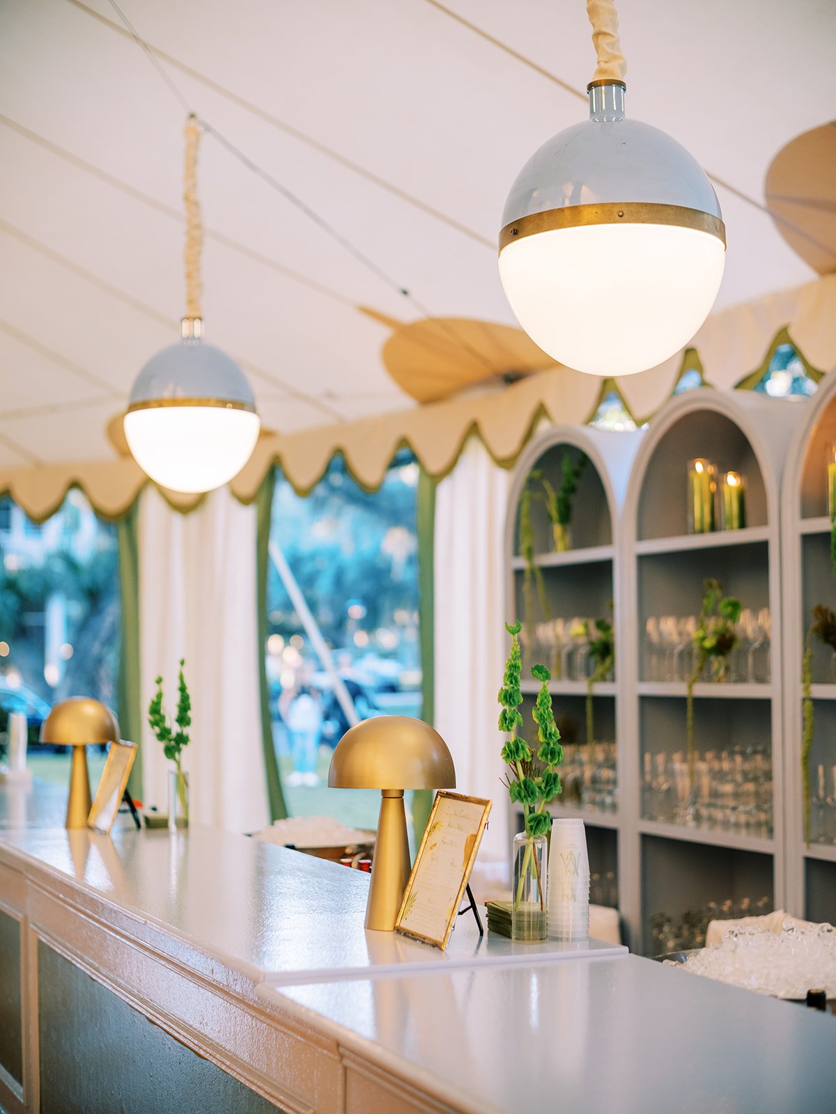 sneak0121_websize (1).jpg