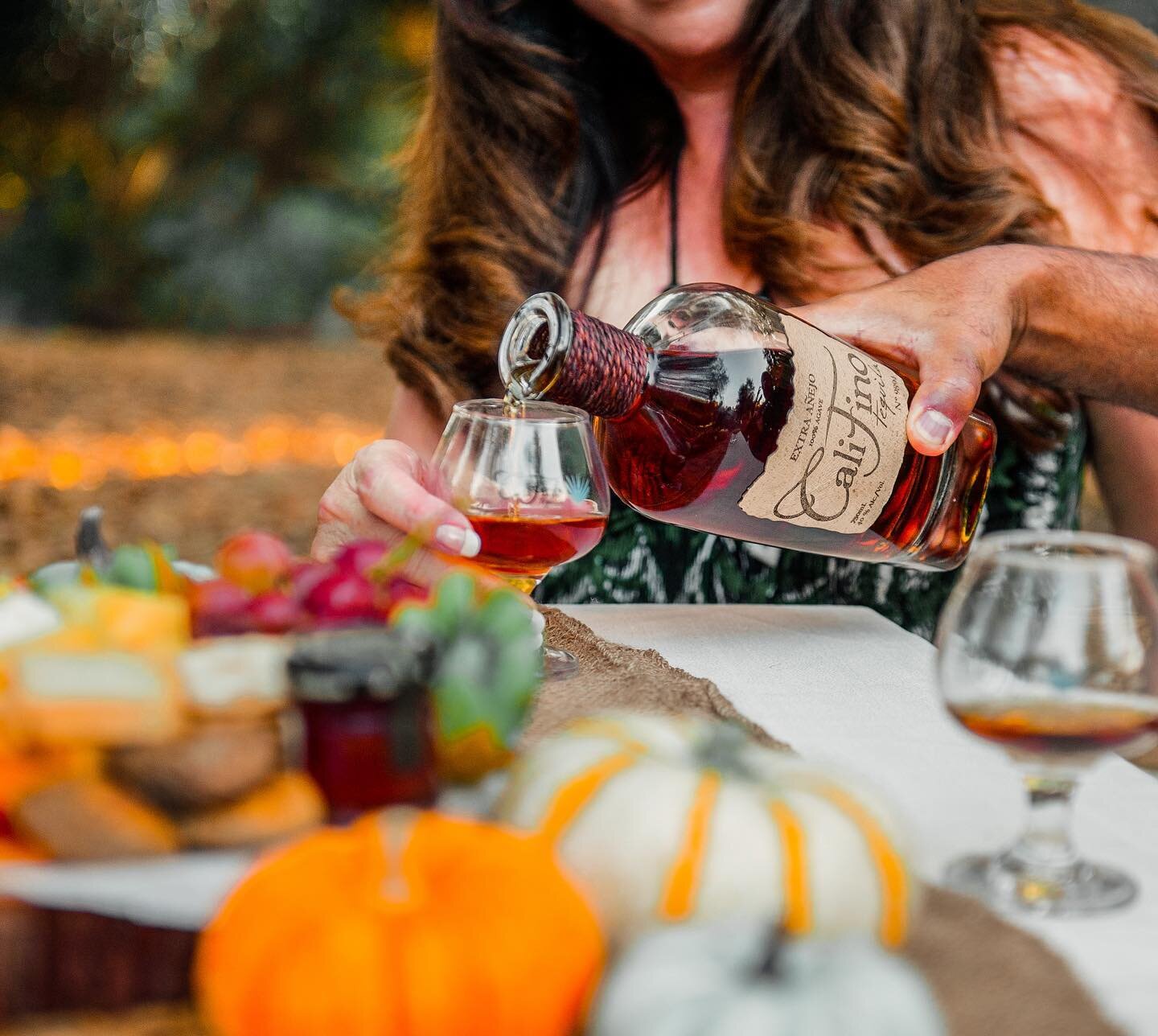 What are you #thankful for? We're grateful for our Fino family and, even better, great tequila! 🥧🍂 ⠀
- ⠀
- ⠀
- ⠀
#fall #autumn #nature #halloween #love #winter #fashion #photography #summer #october #instagood #spring #pumpkin #travel #leaves #phot