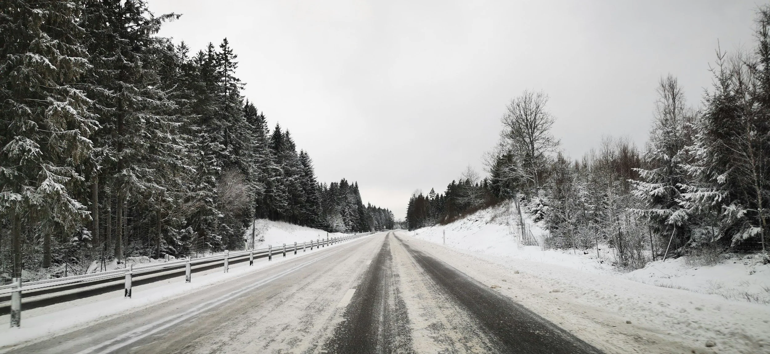 Driving Through North Idaho Snow: Why 4×4 Service and Proper Tires Are Essential