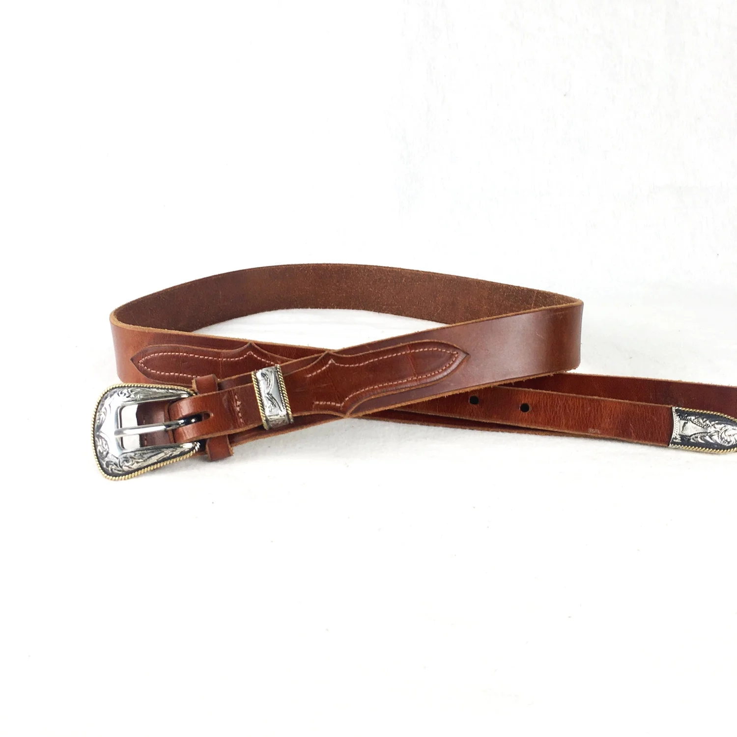 Ceinture rotative résistante pour ranger vêtements - Test et Avis
