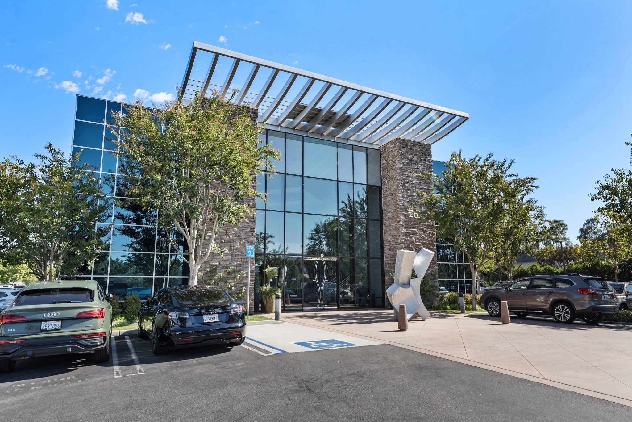 BuildingPhoto.jpg