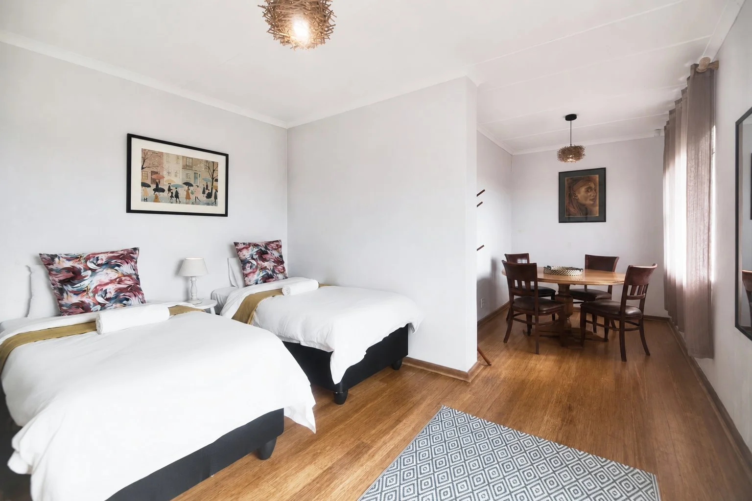 13-suikerbos-house-struisbaai-twin-bedroom.jpg