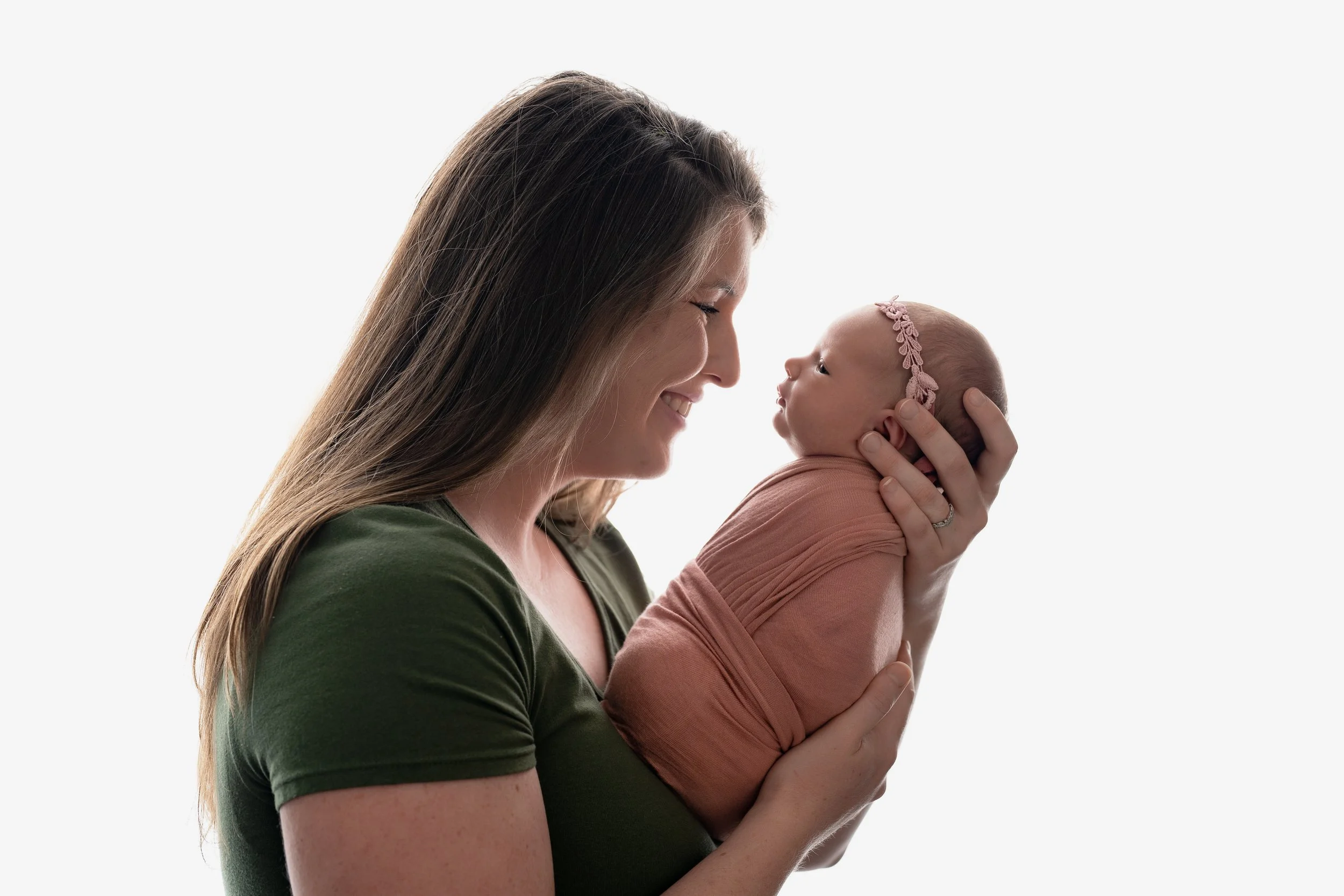 I Never Printed My Daughter’s Newborn Photos (And It Changed How I Work)