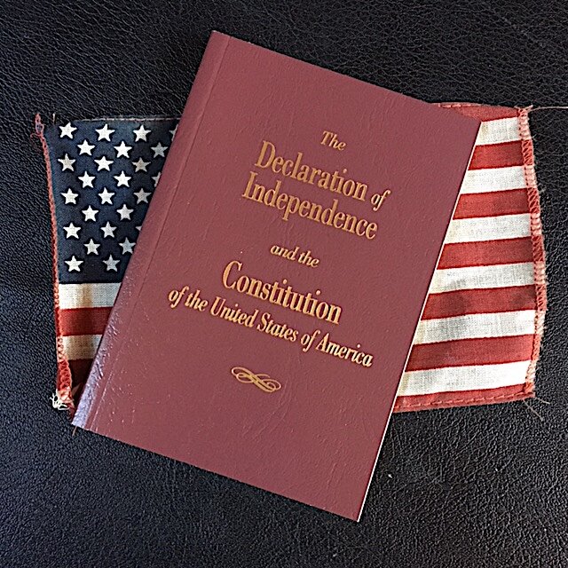 The Declaration of Independence & Constitution of the USA Pocket