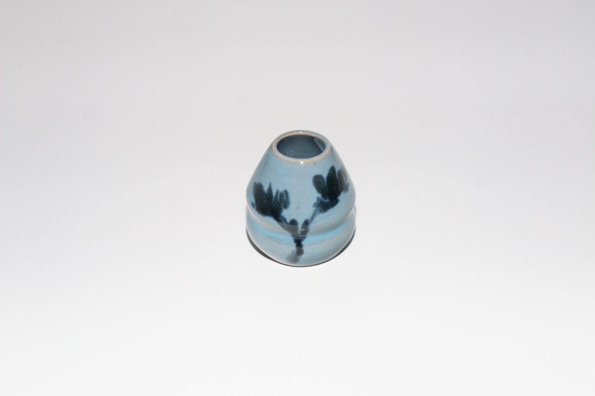 BLUEBLOOM WHISK HOLDER NO2