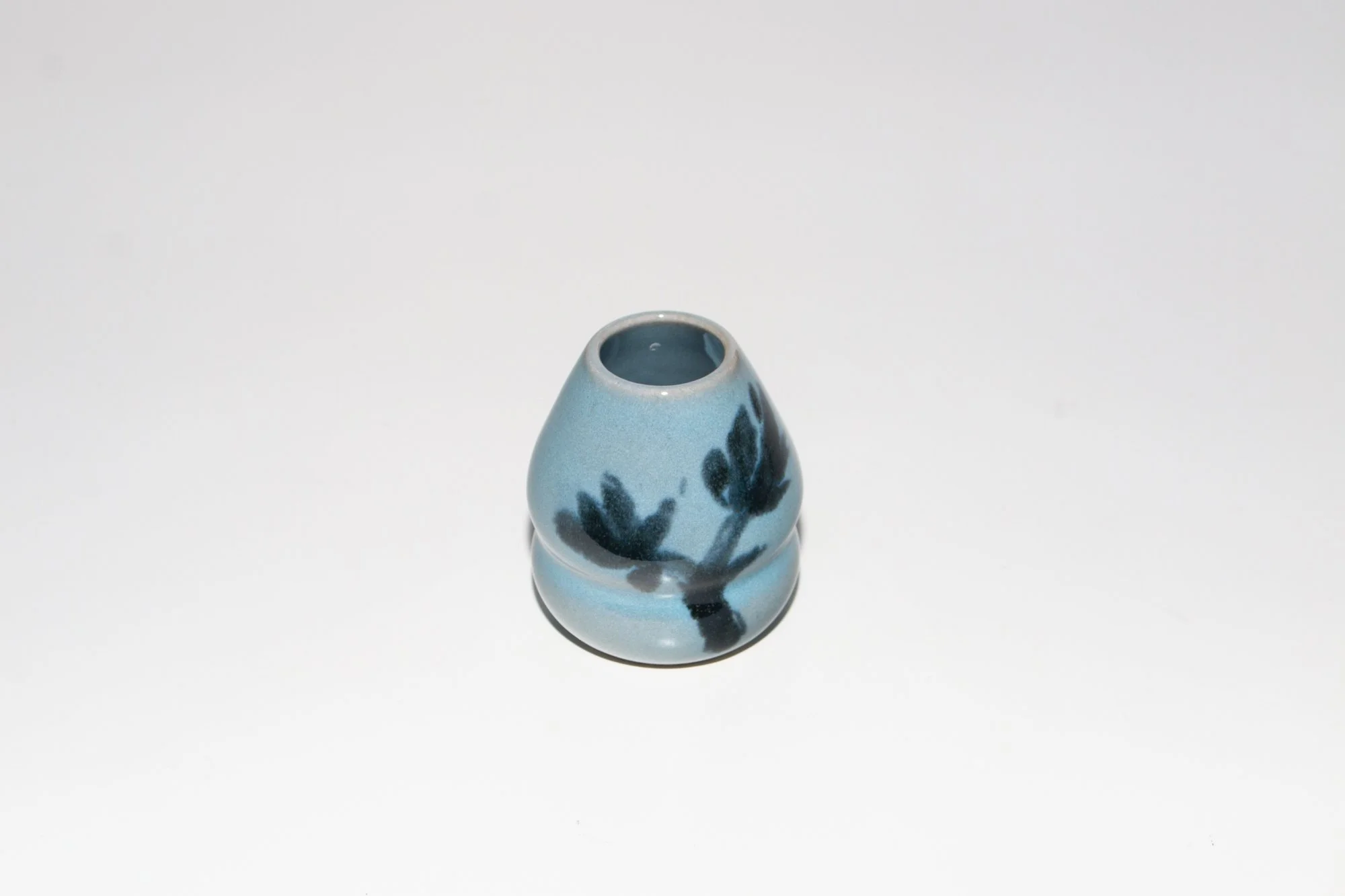 BLUEBLOOM WHISK HOLDER NO1