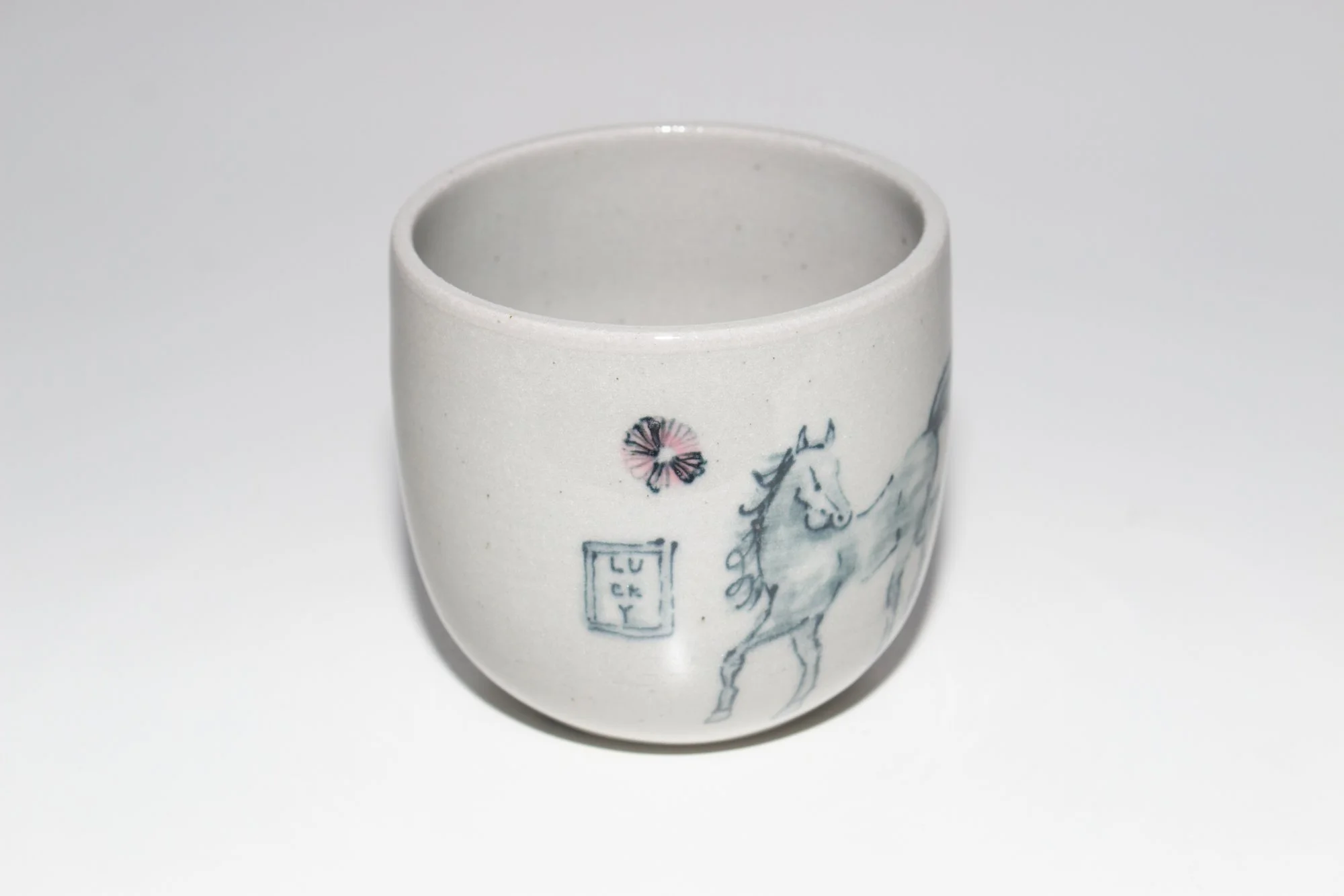 HORSE_CUP_CLEAR_2_4.jpg