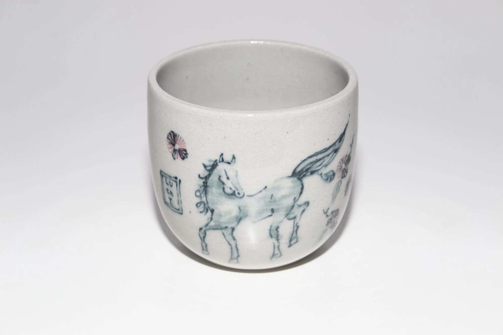 HORSE_CUP_CLEAR_2_2.jpg