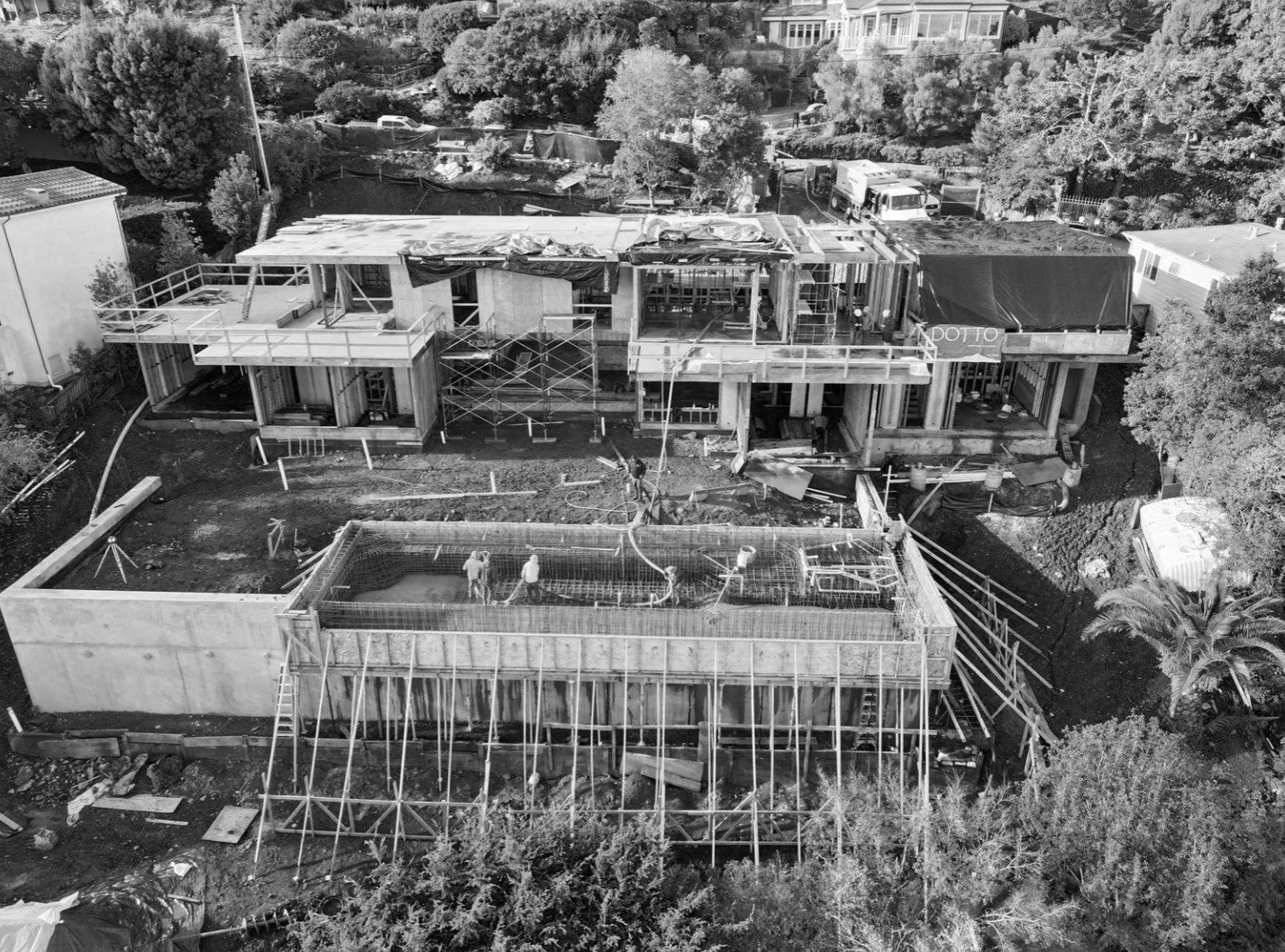 construction photo6BW.jpg