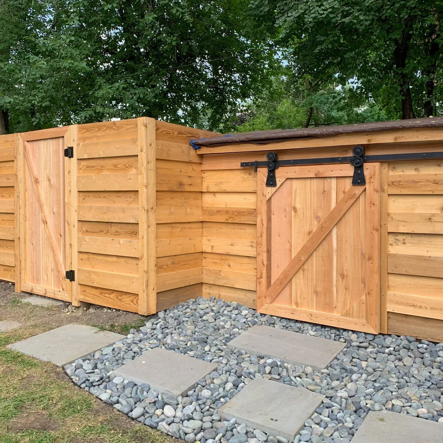 Design+Build: Sliding Door Shed