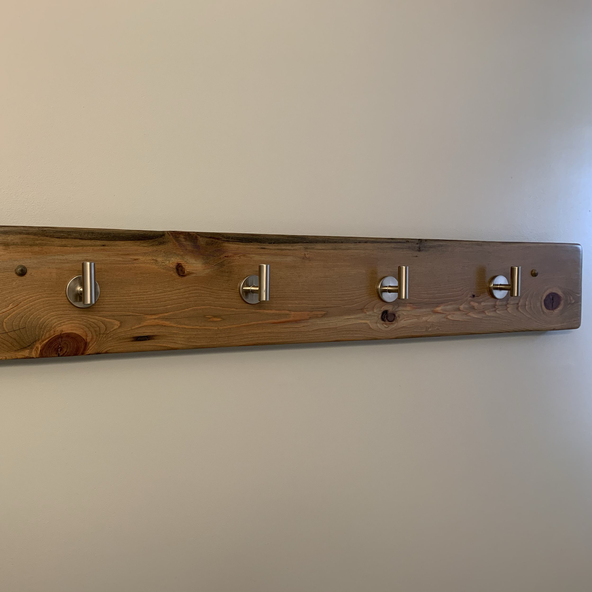 Design+Build: Reclaimed Wood Towel Hook Board