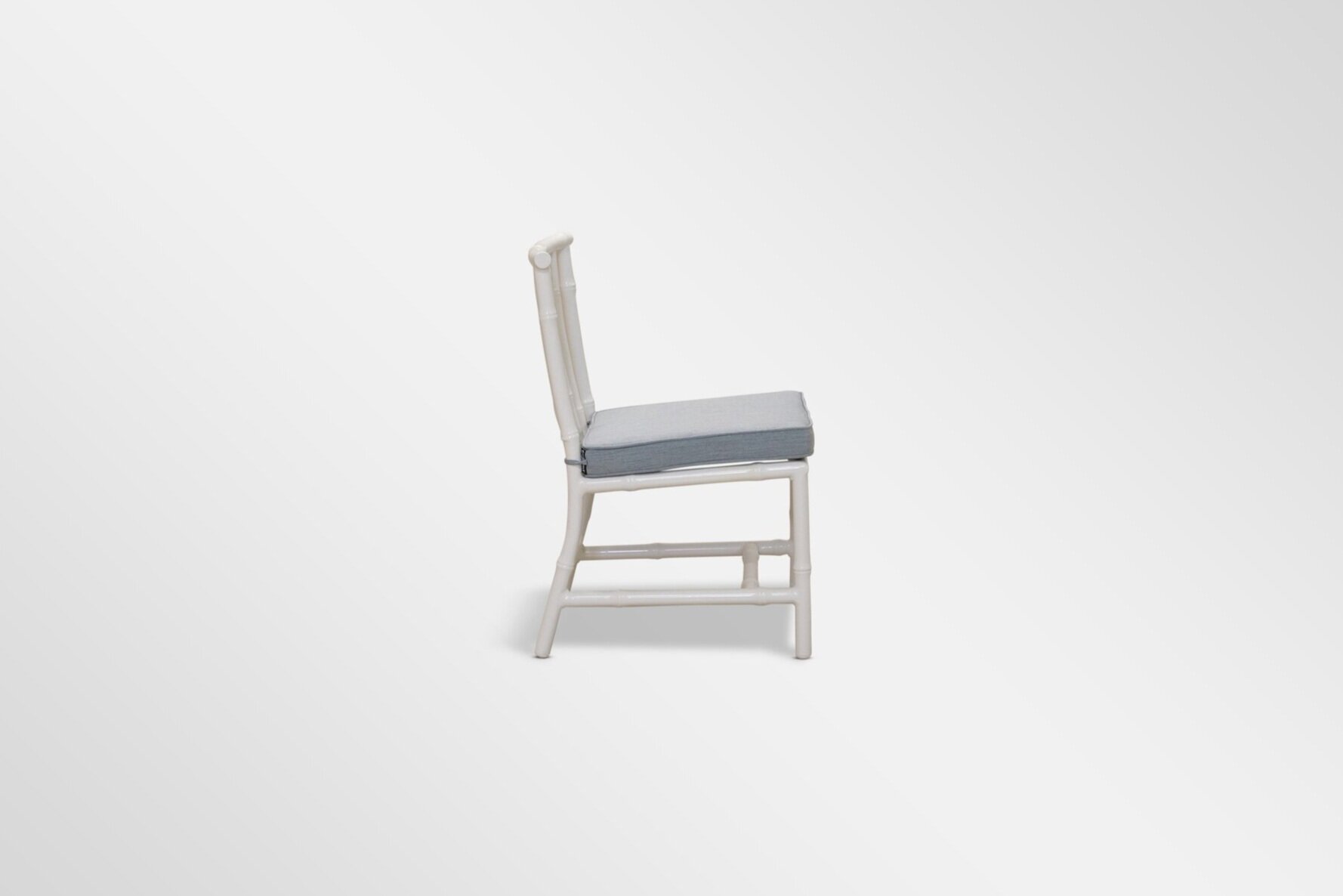 Foxy Low Back Dining Chair in Seafoam