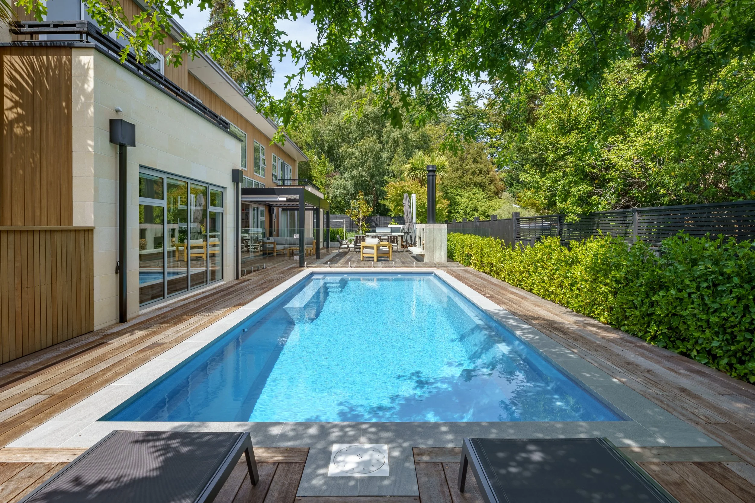 All Elements Outdoor Construction - Aubrey