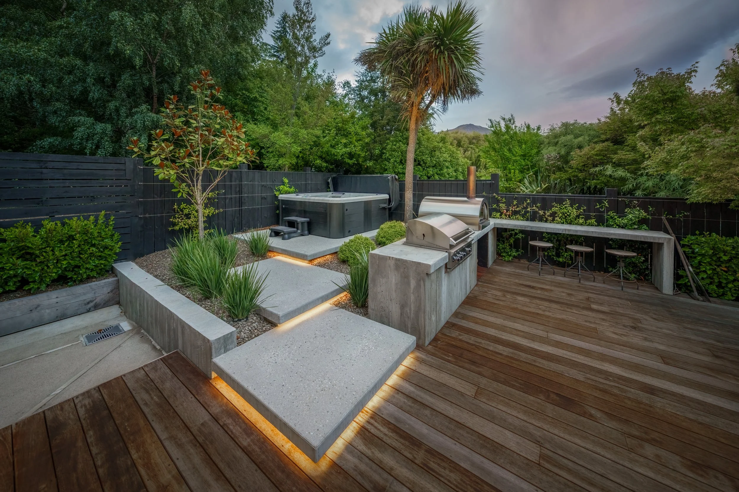 All Elements Outdoor Construction - Aubrey