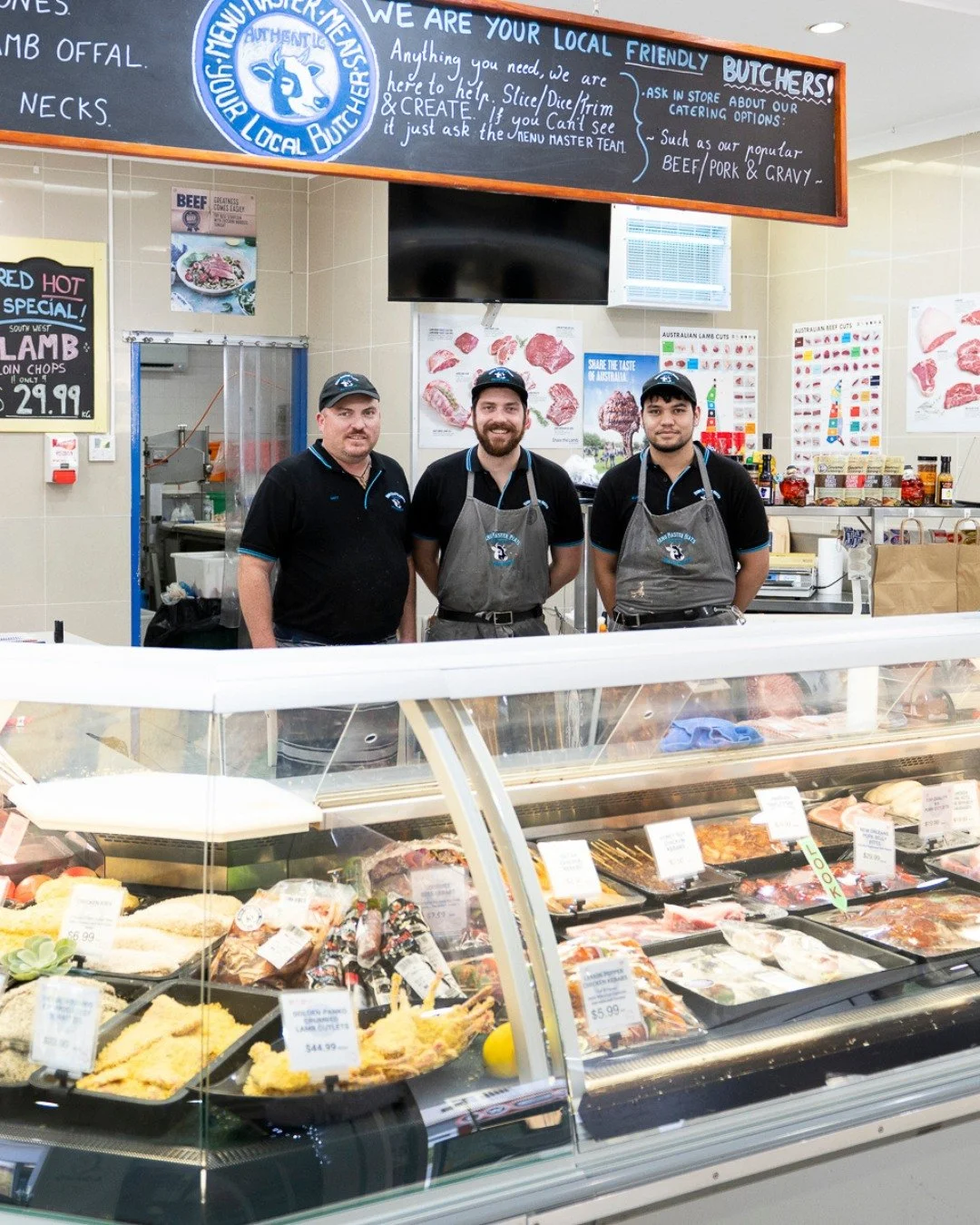 Menu Master Meats next to Bakers Delight has everything you need to take your festive feast to the next level 🥩 Shop local and let the friendly team help you choose the perfect cut. #ForestLakesSC