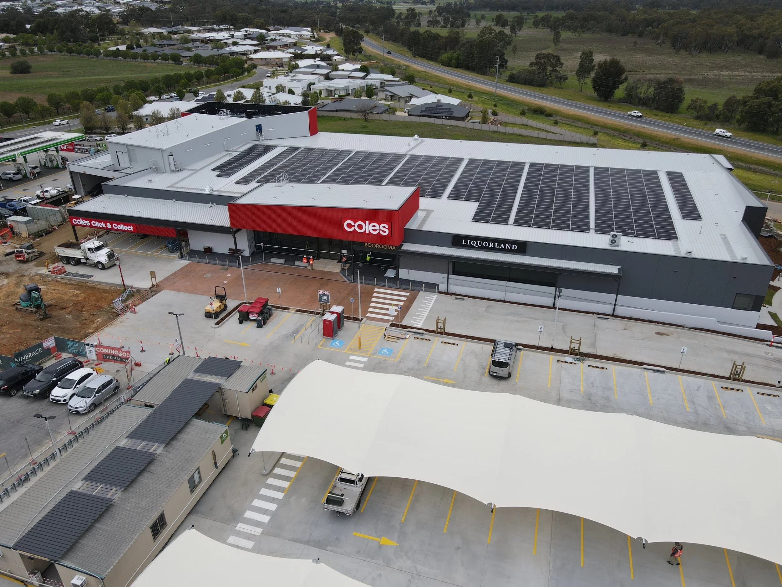 Coles Boorooma