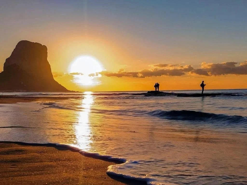Wandeling van Arenal‑Bol naar Playa de la Fossa: waarom Calpe altijd weer ons hart verovert