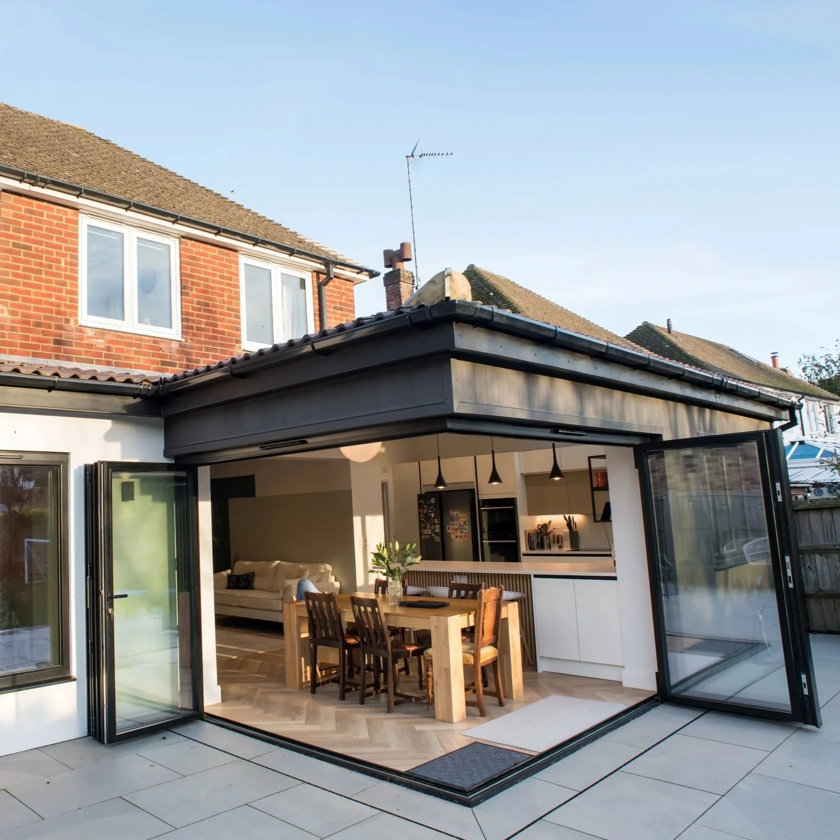 Harpenden Wrap-Around Extension