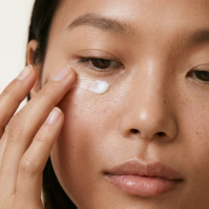 Conseils_creme_yeux_anti_cernes_Omnisens.webp