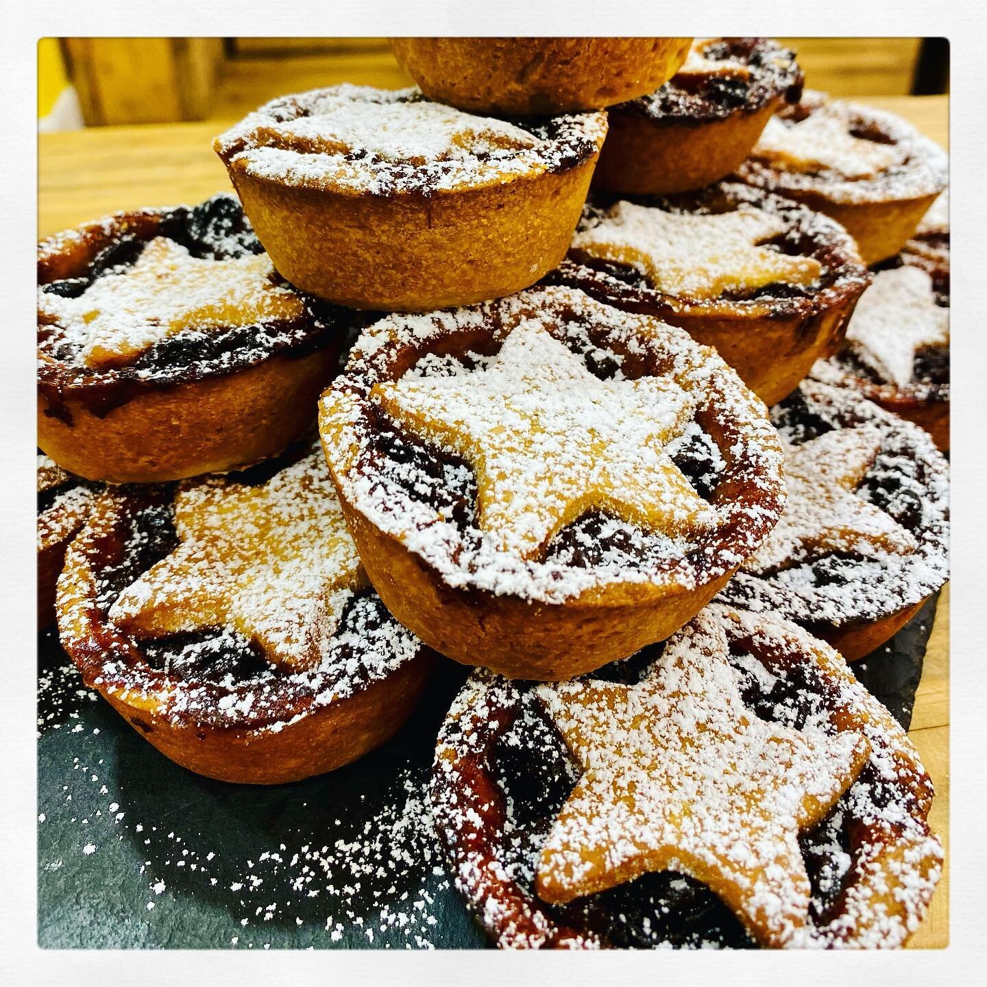 And all the girls say, I&rsquo;m pretty fly for a mince pie!