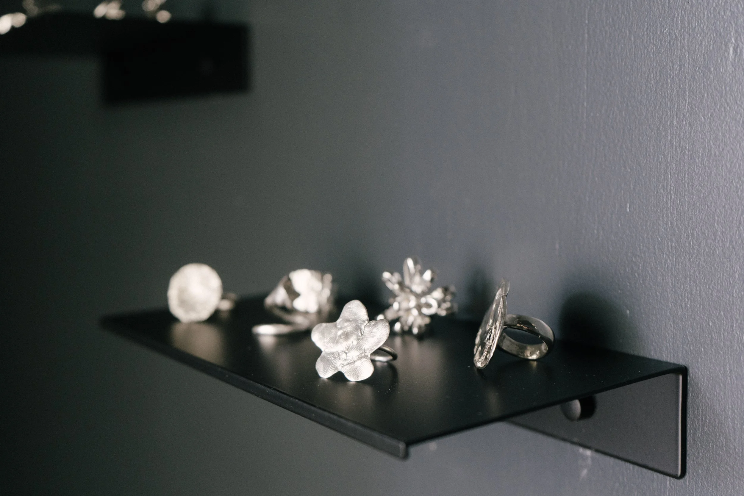 Rings , Detail