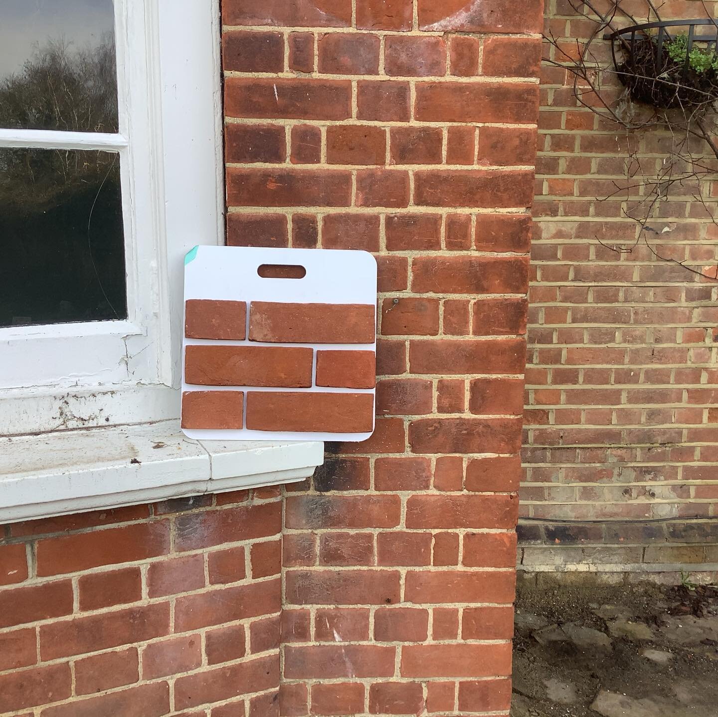 Productive day today with a site visit to South West London. Our Heritage Handmade light blend proved to be an excellent match to the existing brickwork. The poor quality cement pointed brickwork in the background is coming down to make way for the n