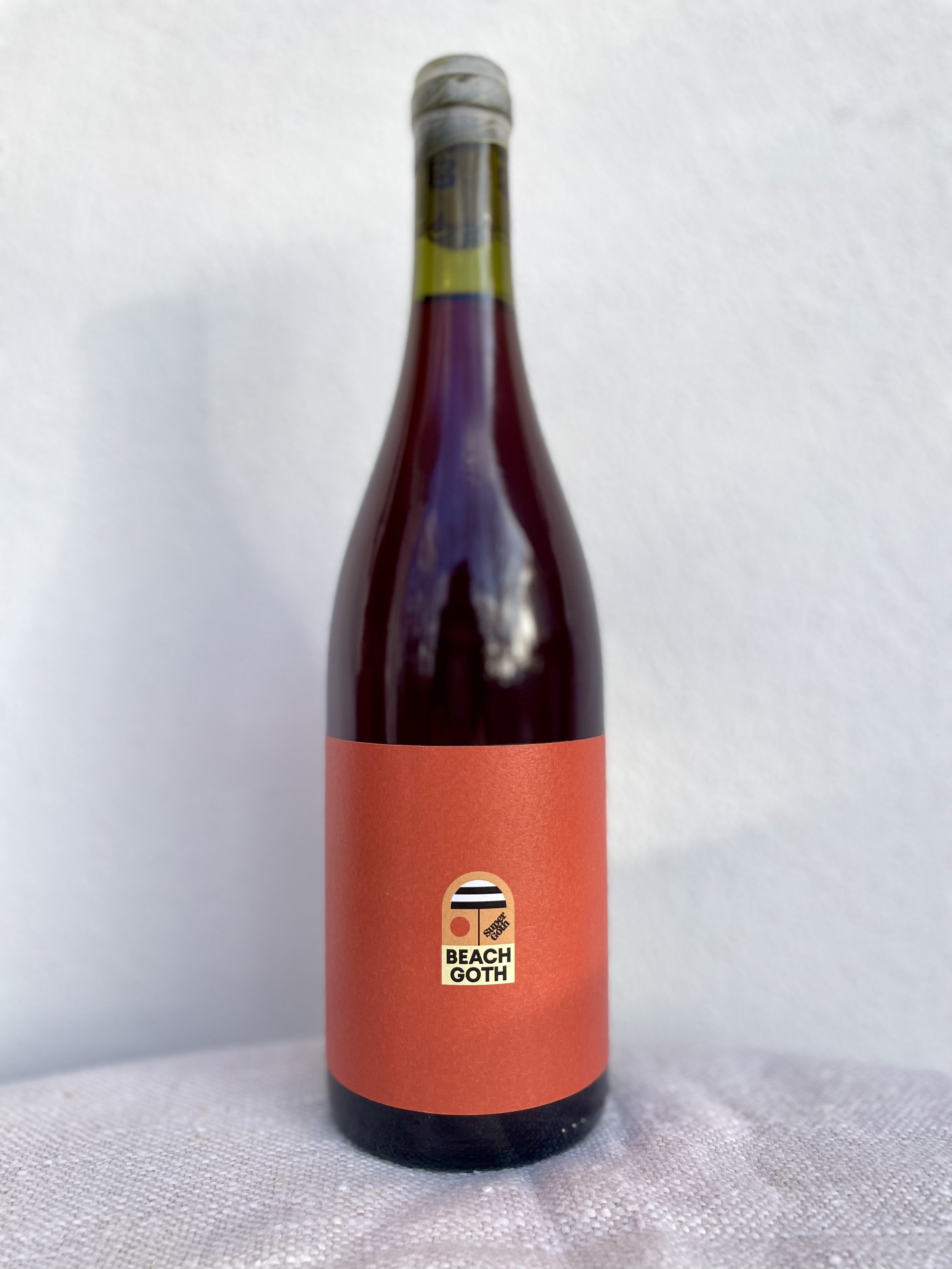 Wein Goutte - Beach Goth 2022
