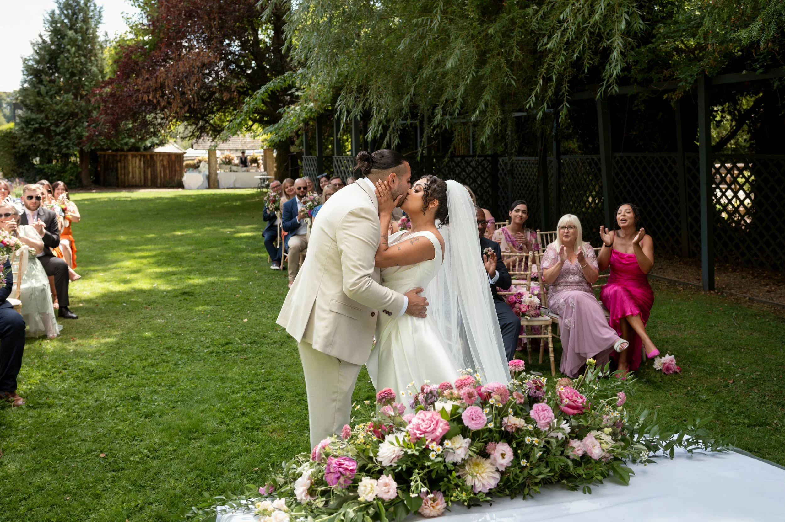 Cotswolds Wedding Photographer Swan Hotel Bibury