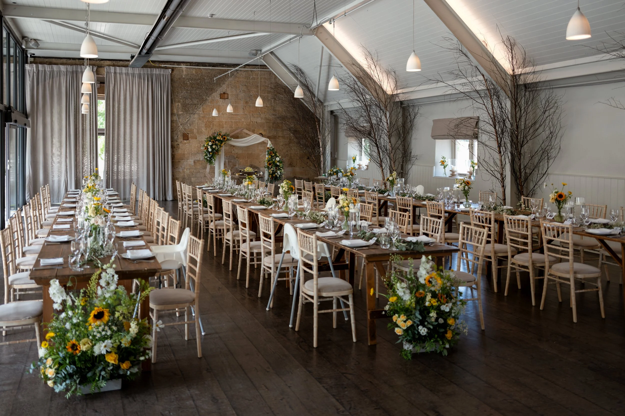 Cotswolds Wedding Photographer Lapstone Barn
